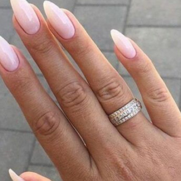 Meet your Posher, Tugba - Picture 1 of 1